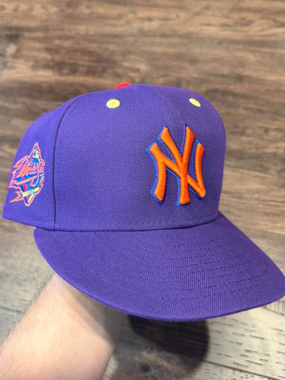 Vintage New Era 59FIFTY New York Yankees 1999 World Series Fitted Hat Size 8